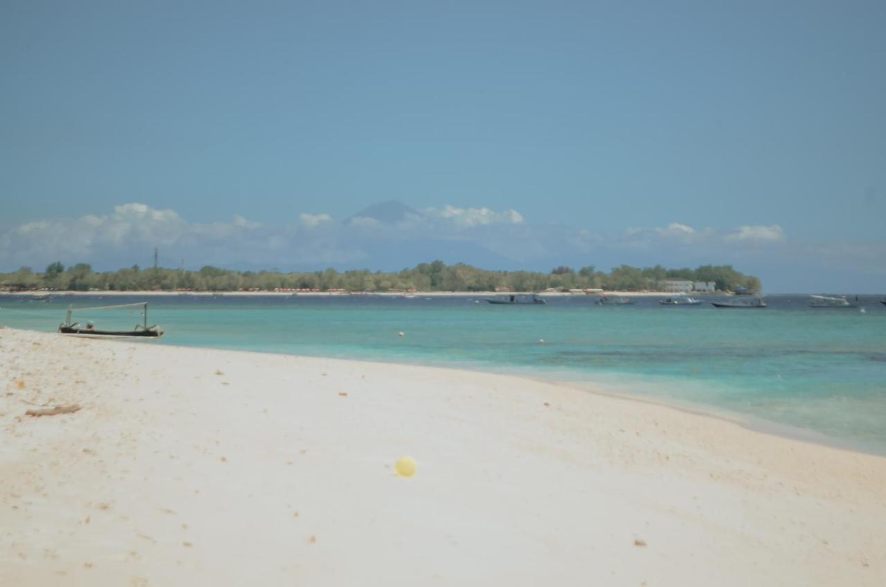 Laba Laba Bungalow Gili Meno Esterno foto